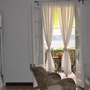 https://santa-rosa-barcelona.top-hotels-tarragona.com