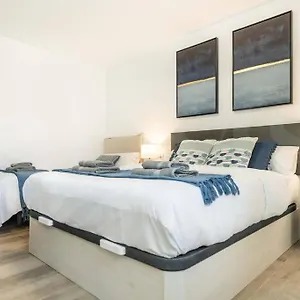 https://new-villa-with-private-pool-by-the-beach-port.es-andalucia.com